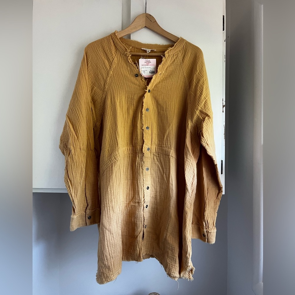 L\S Waffle Mustard Button Down Top w Frayed Edges